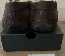 UGG Men's Ascot Corduroy