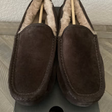 UGG Men's Ascot Corduroy